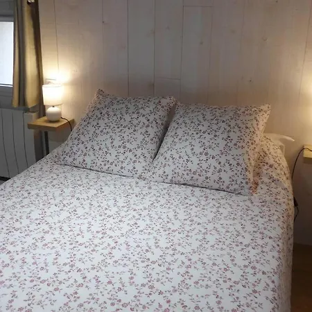 Holiday home Rural 3 Etoiles, 4 Pers Puy Du Fou Vendee ,montaigu Clisson *
